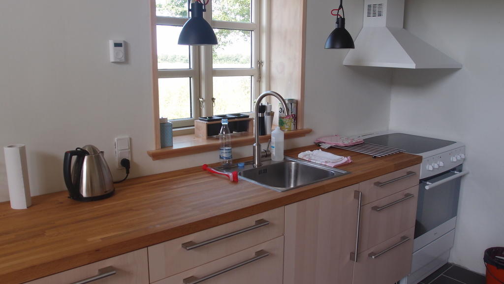 Bjaeldskovgaard Holiday House Funder Kirkeby 客房 照片