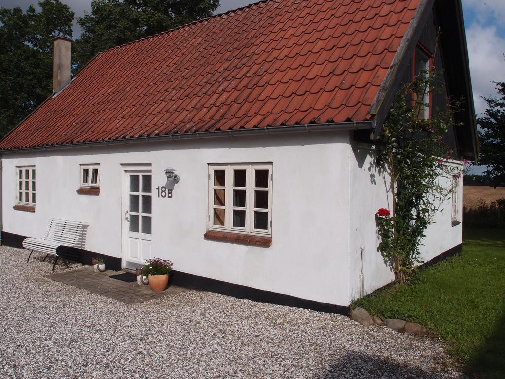 Bjaeldskovgaard Holiday House Funder Kirkeby 外观 照片